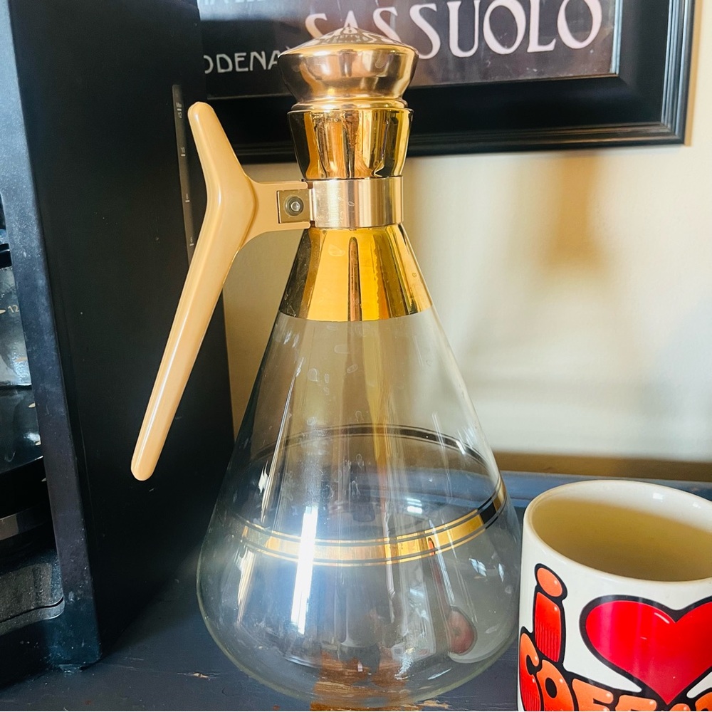 Elegant Vintage Gold-Trim Glass Carafe with Beige Handle